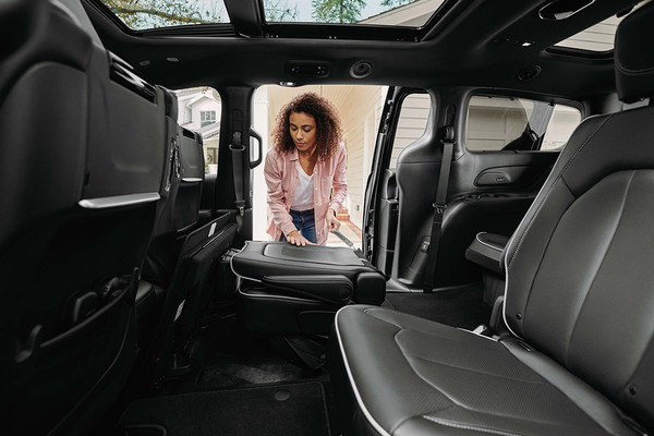 2026 Chrysler Pacifica in Windsor, ON